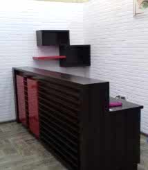79242772_stojka-resepshen.jpg